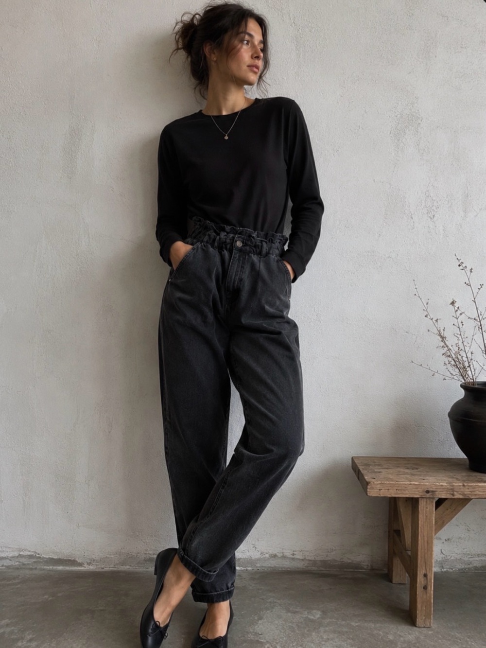 High-Waist Paperbag Jeans in Washed Black Size 8